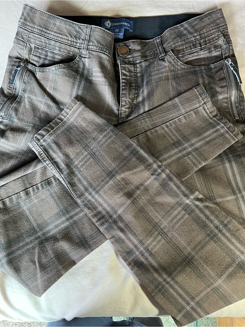 Democracy Women's Brown Plaid Chinos